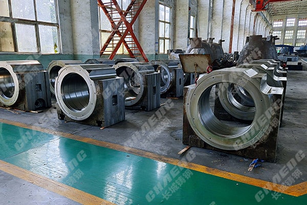 鑄鋼件加工廠是怎樣確保大型鑄鋼件質量的？